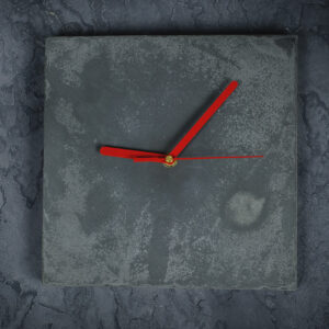 zegar ścienny betonowy werrok marki FLOGA